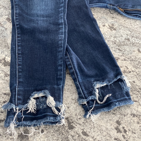 KanCan - Size 27 - Picture 7 of 9